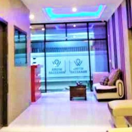 Wisma 马卡萨 外观 照片